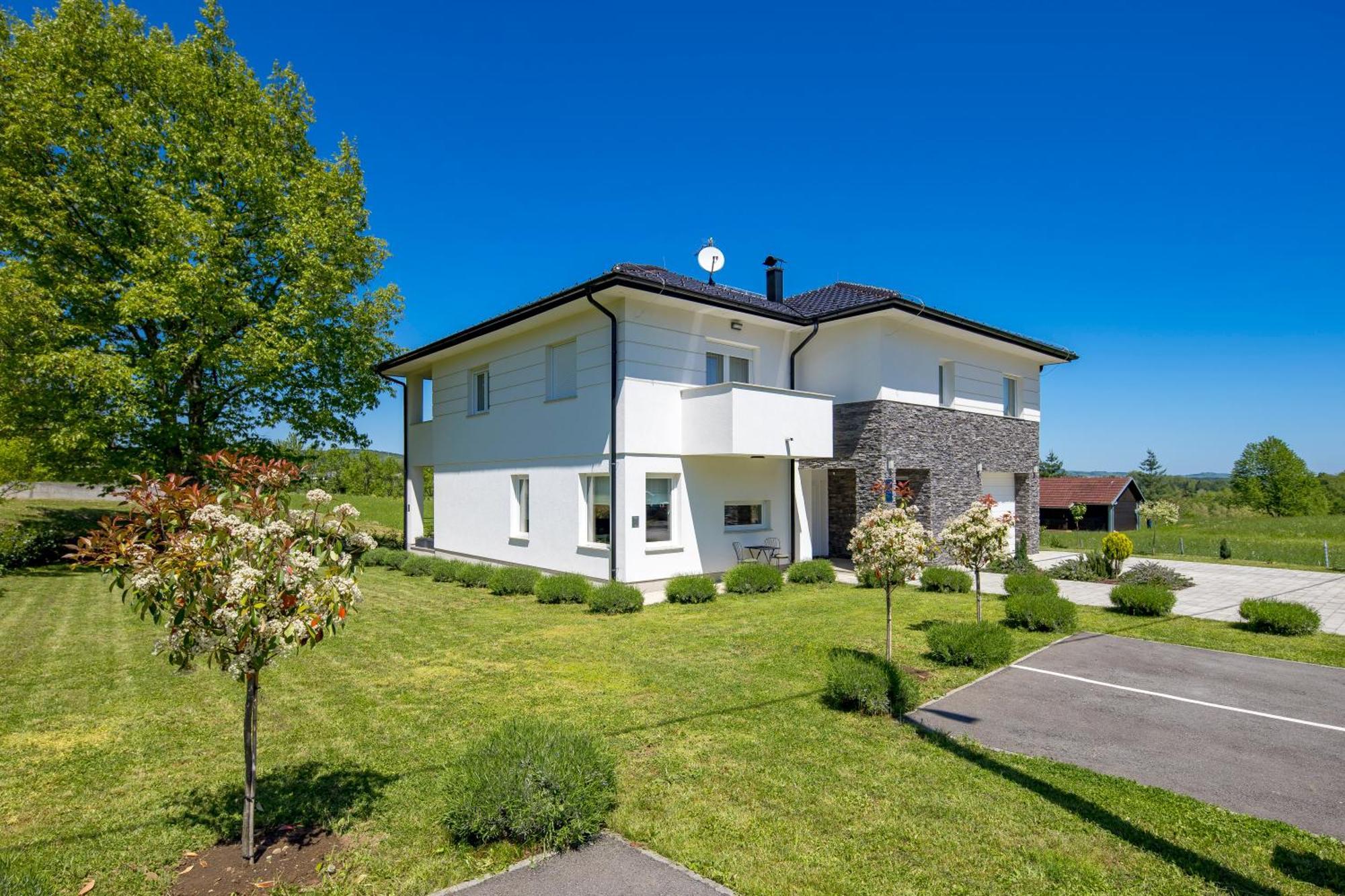 Villa Artemis Plitvička Jezera Exterior foto